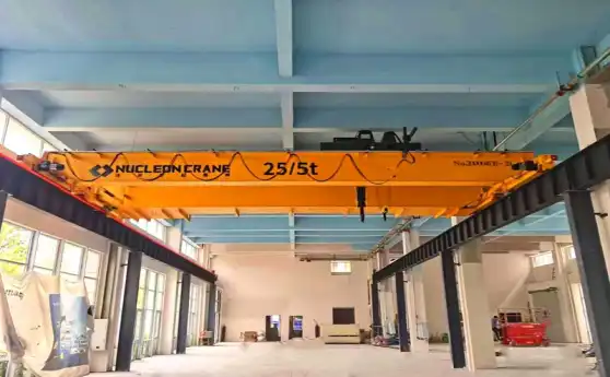 New Chinese style electric hoist double girder crane.webp