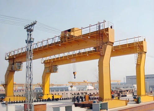 L-shaped single-girder gantry crane