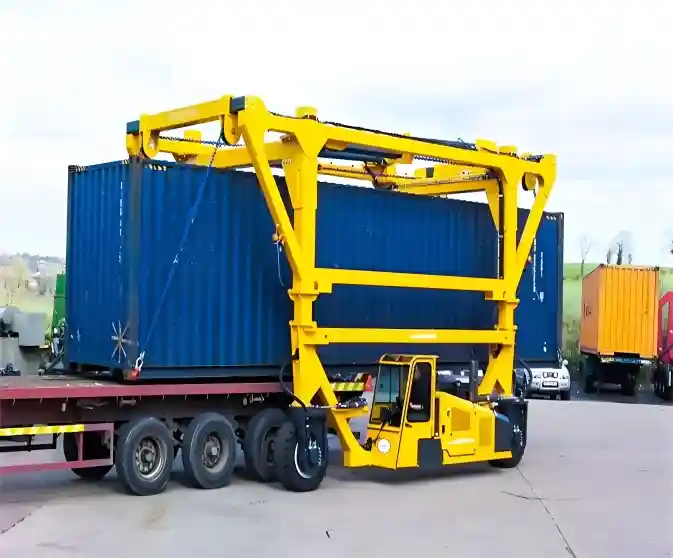 Container Straddle Carrier