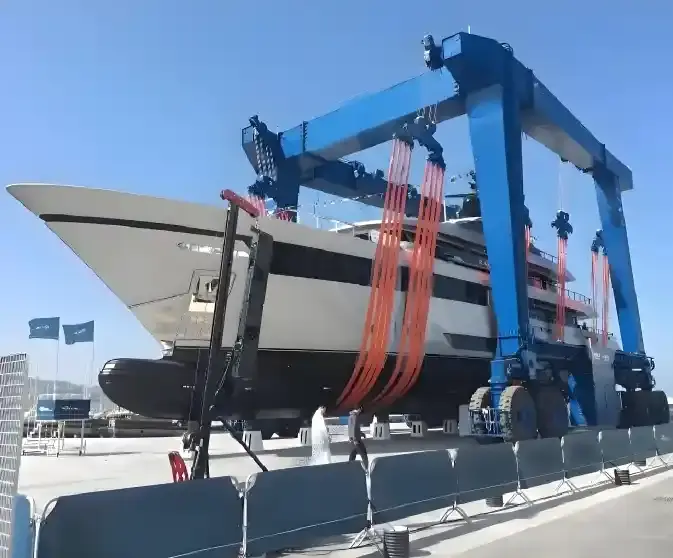 Boat Travel Lift